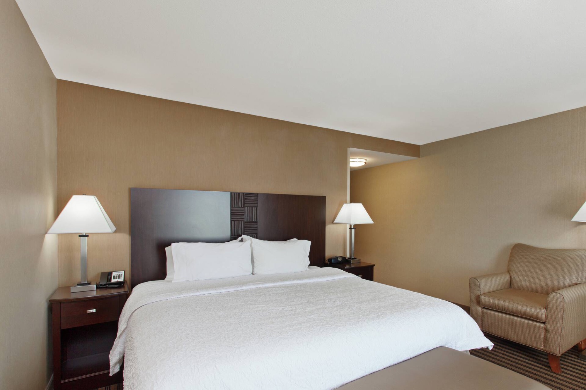 Hampton Inn & Suites Fresno Northwest, Fresno, CA — photo 3