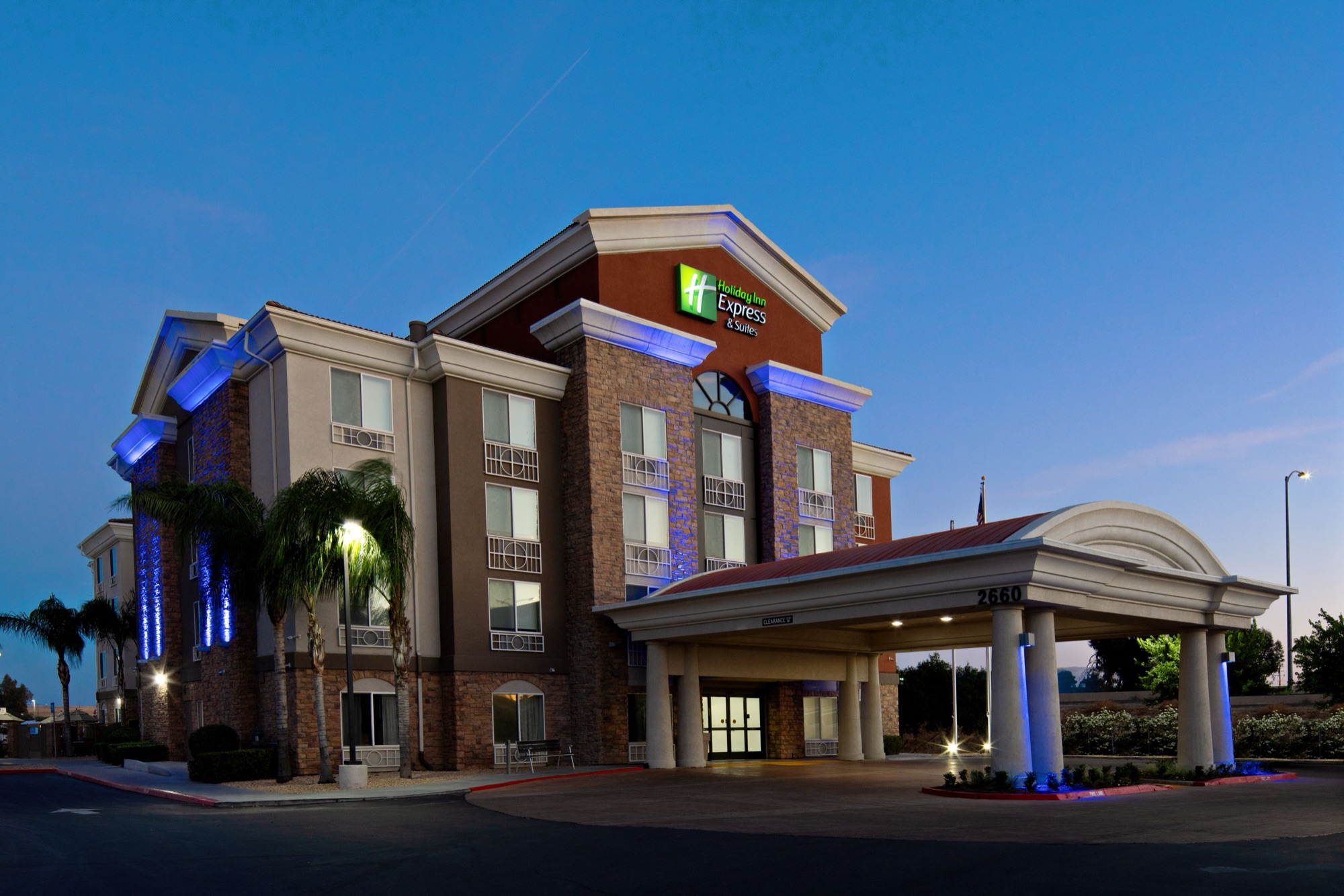 Holiday Inn Express & Suites Fresno South